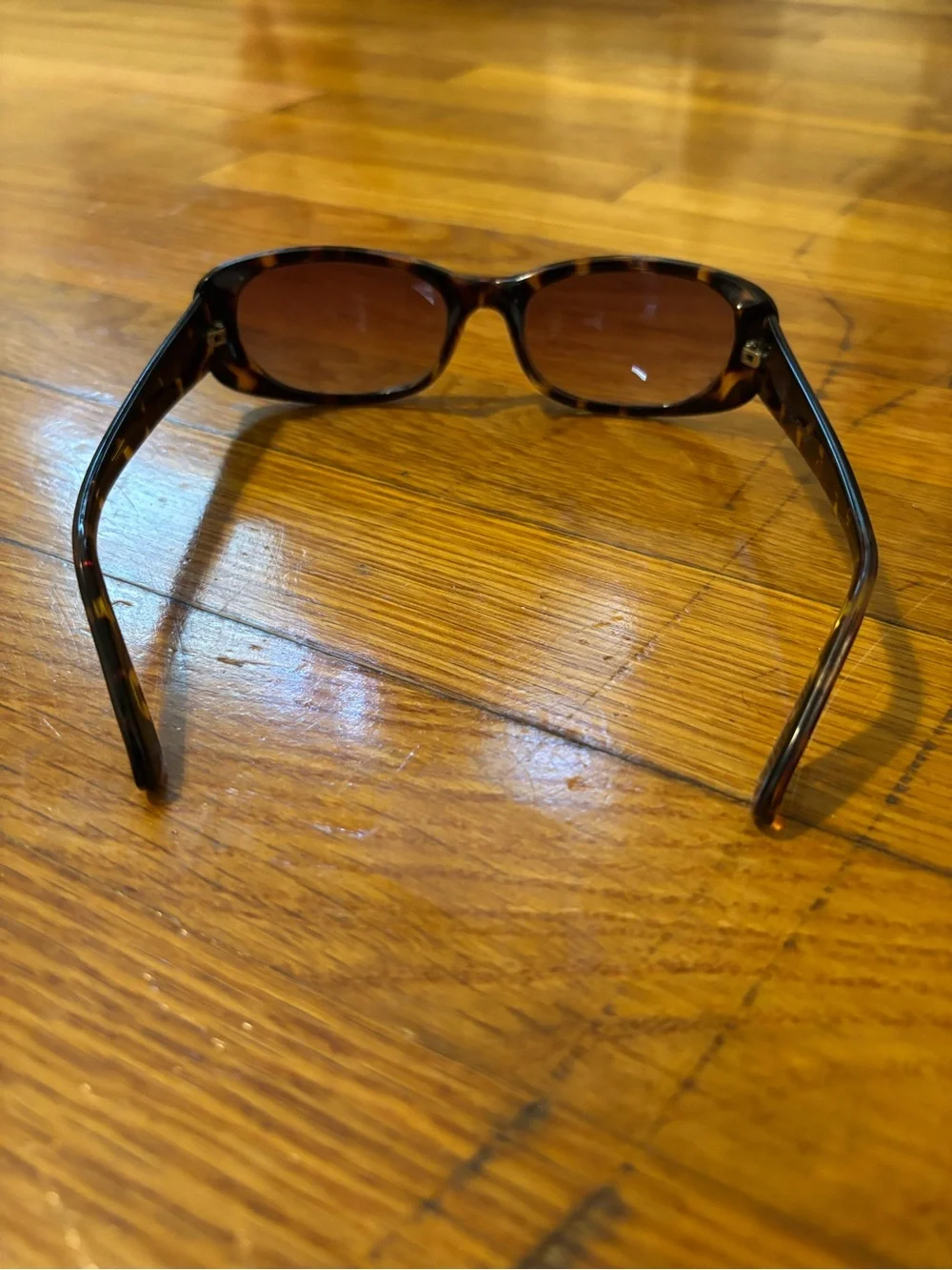 Dockers Tortoiseshell Frame Sunglasses with Brown Lenses